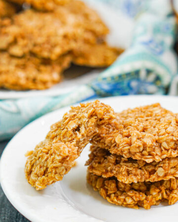 white plate with cookie butter oatmeal cookies